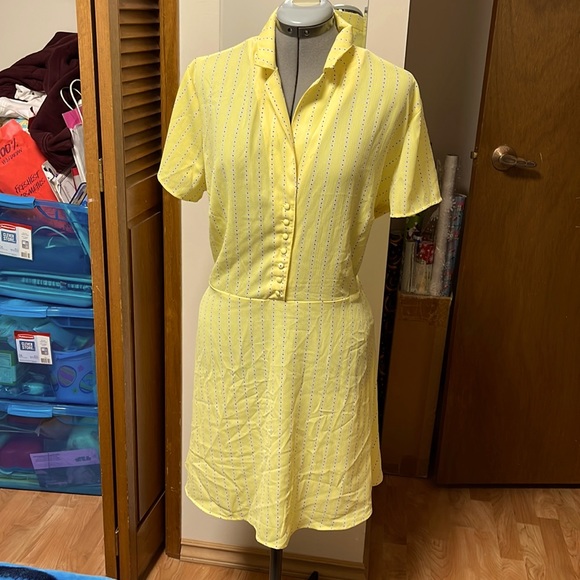 Brand new H&M Yellow midi dress. Size X-Large - Picture 1 of 4